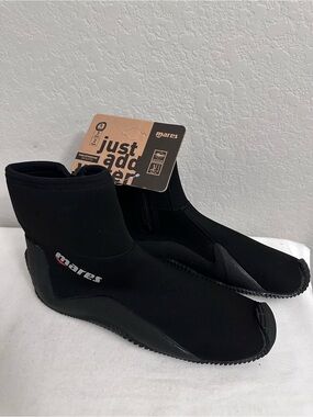 Mares 5mm Classic Dive Zip-U Boots Black Size 15
New with tags